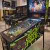 AUSTIN POWERS STERN PINBALL FLIPPER (P2072)