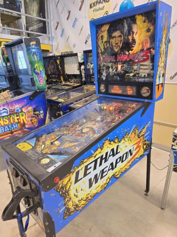 LETHAL WEAPON 3 DATA EAST PINBALL FLIPPER (T2226)