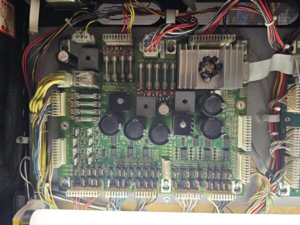 WHEEL OF FORTUNE STERN PINBALL FLIPPER (P2259)