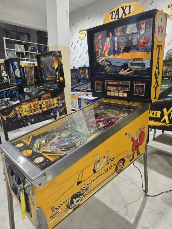 20251030_161148-800x1067-1.jpg TAXI "MARILYN VERSION" WILLIAMS PINBALL FLIPPER (P2262)